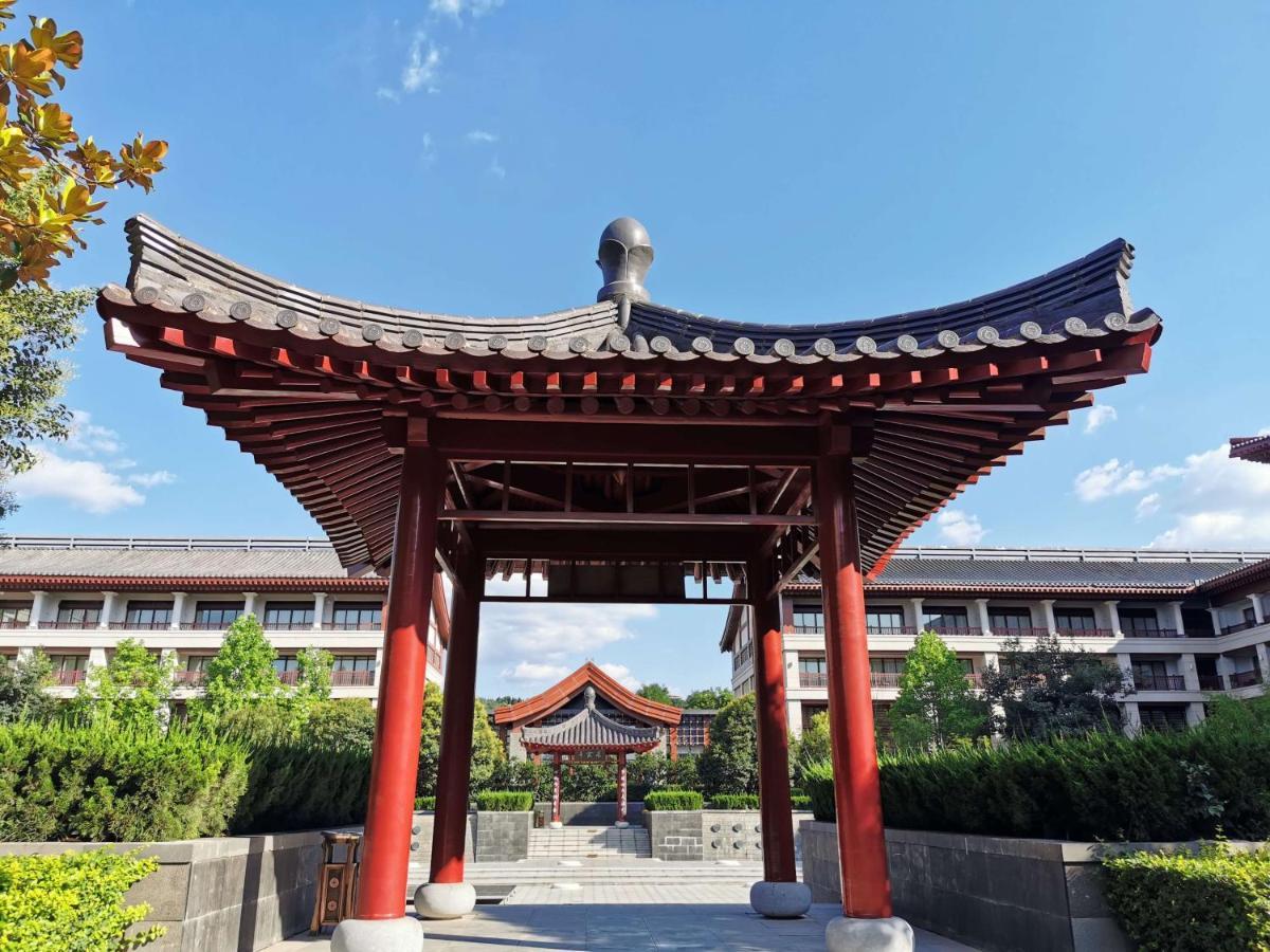 Angsana Xi'An Lintong Hotel Екстериор снимка